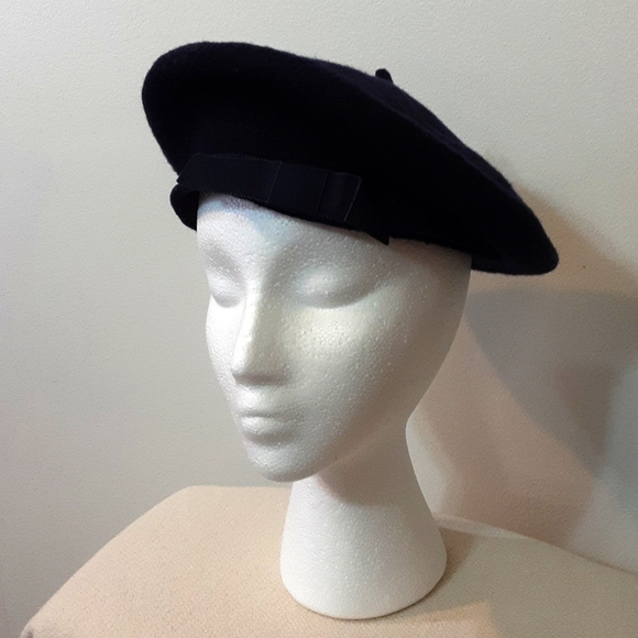 Vintage Accessories Vintage 96s Navy Blue Beret Hat Poshmark